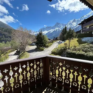 Appartement Vue Magnifique Avec Piscine,pied Des Pistes De Ski,garage